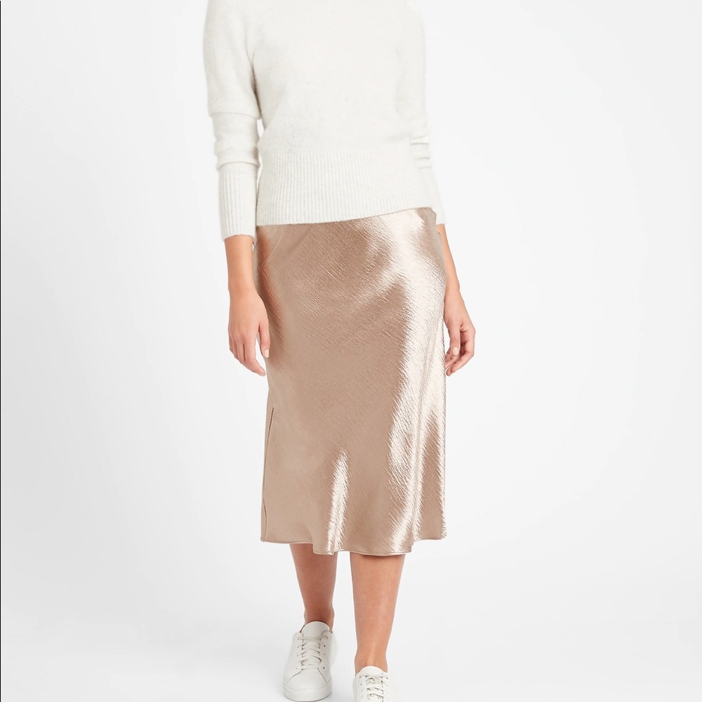 NET Banana Republic Midi Slip Skirt